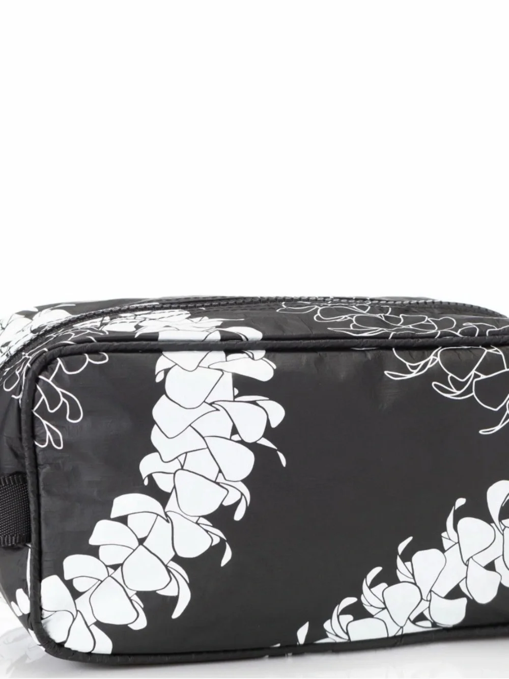 ALOHA Collection Puakenikeni Dopp Bag